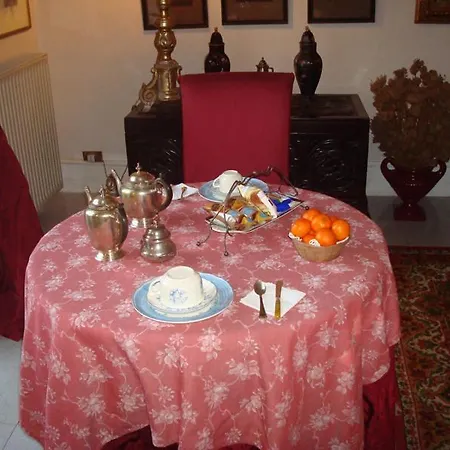 Il Palazzo B E B. Bed & Breakfast *