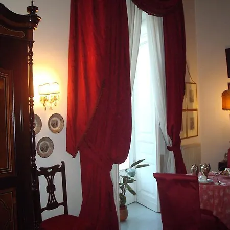 Il Palazzo B E B. ベッド・アンド・ブレックファスト