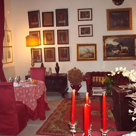 Il Palazzo B E B. * レンティーニ